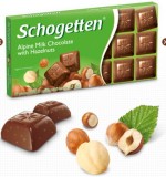 Шоколад Schogetten Milk chocolate with hazelnuts Молочный с лесными орехами 100г